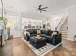 4298 Brandy Creek Ct, Clover, SC 29710