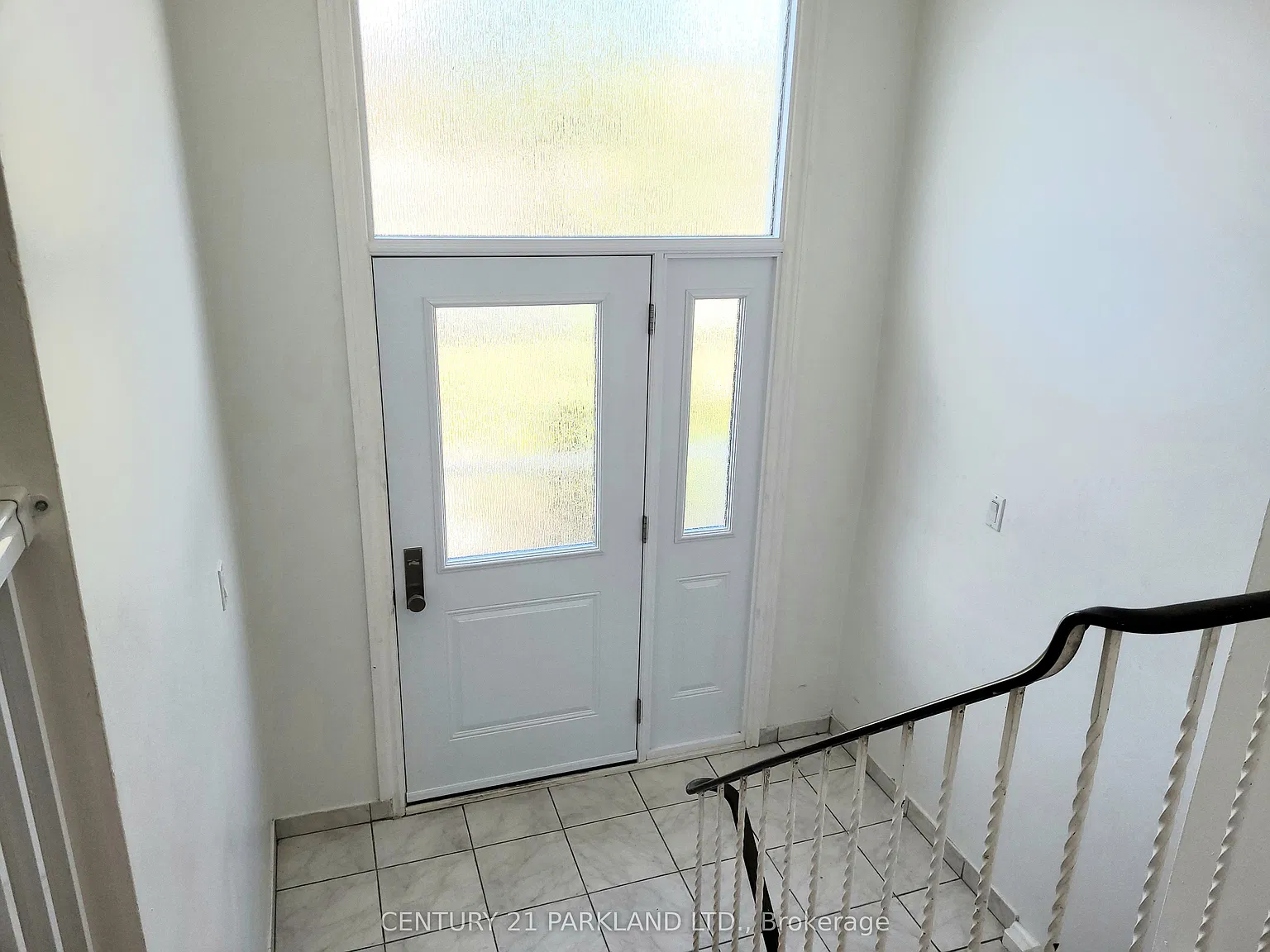 3 bed, $2,650 — Photo 2