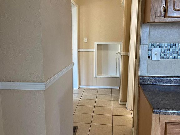 2nd image of 539 W 6th St #3