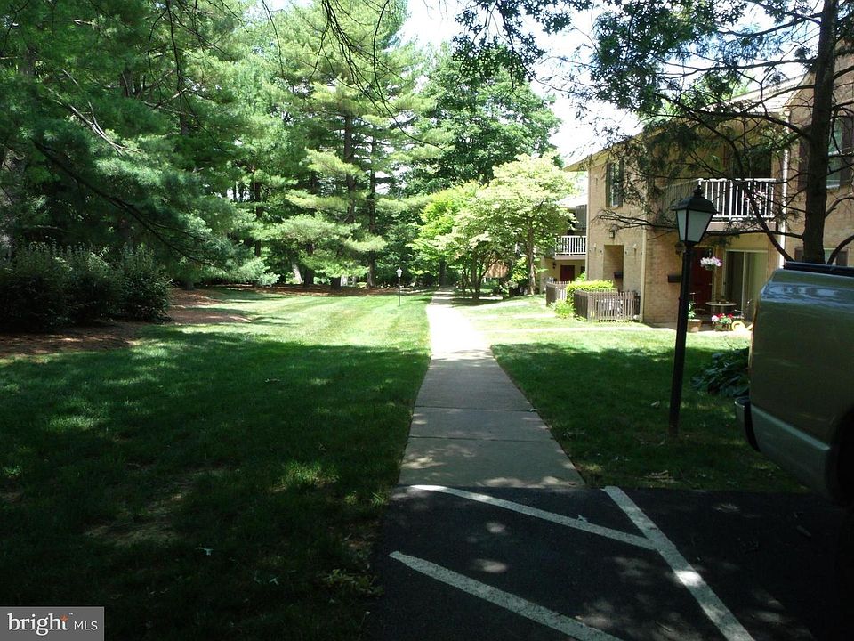 Exterior Walkway