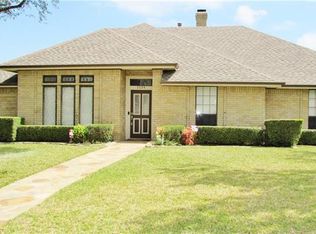 1134 Stonewall St, Garland, TX 75043