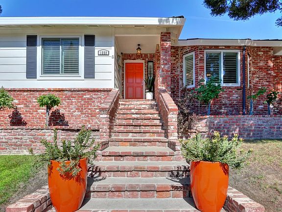 3rd image of 1222 San Simeon Dr