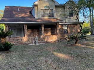 7112 Honeysuckle Rd, Biloxi, MS 39532