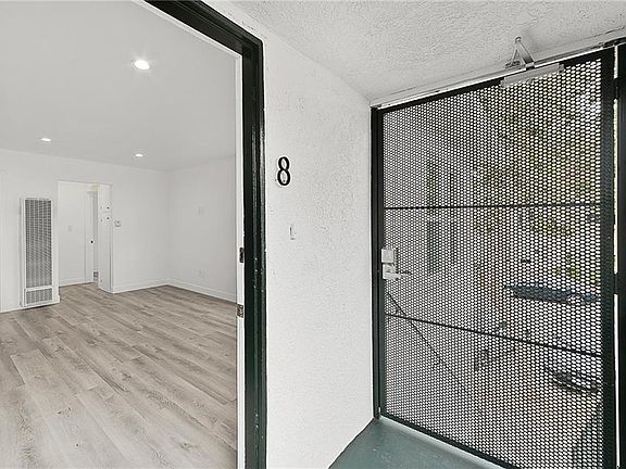 4th image of 1232 E 2nd St #8