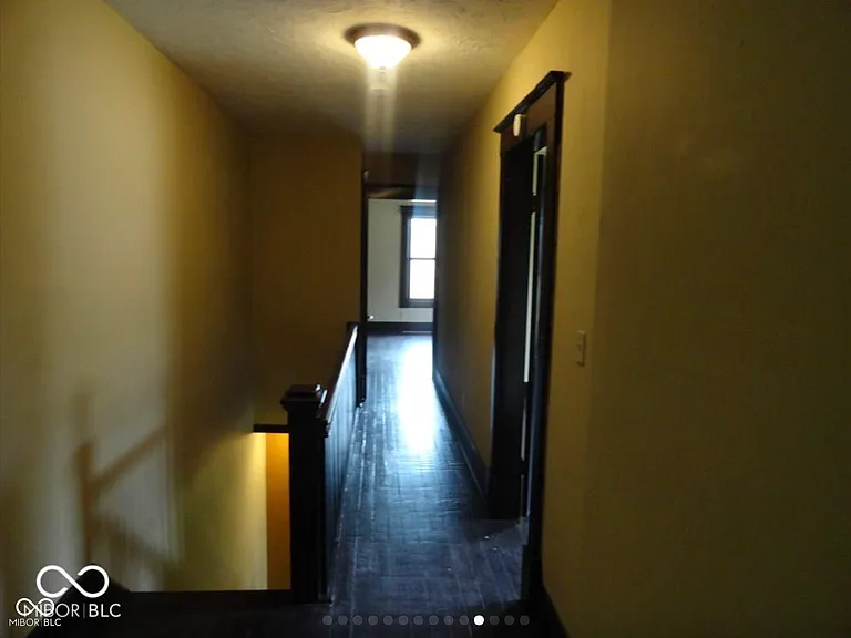 1841 N Talbott St — Photo 11