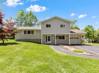 351 London Rd, Yorktown Heights, NY 10598