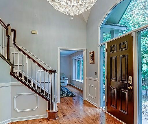 5th image of 26741 Holly Hill Dr