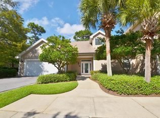 8544 Turnberry Ct, Miramar Beach, FL 32550
