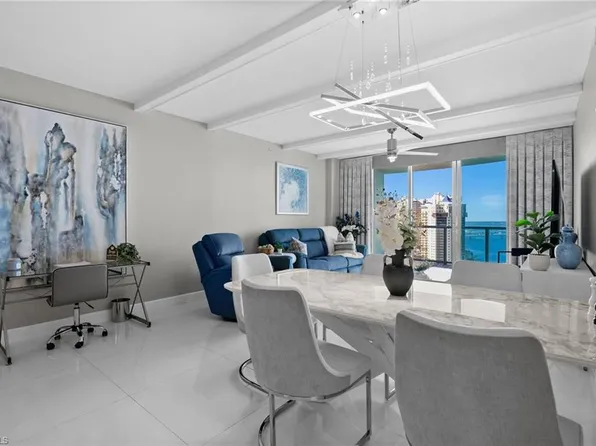 3000 Oasis Grand BLVD #2007, FORT MYERS, FL 33916
