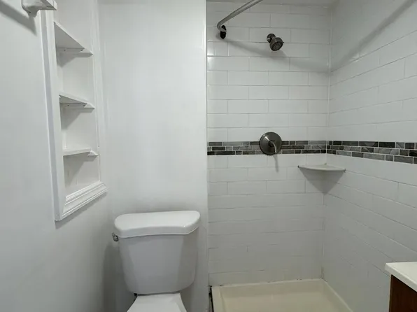 153-155 Avenue image 5 of 7