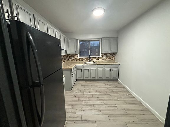 2nd image of 277 Prospect Ave #3L