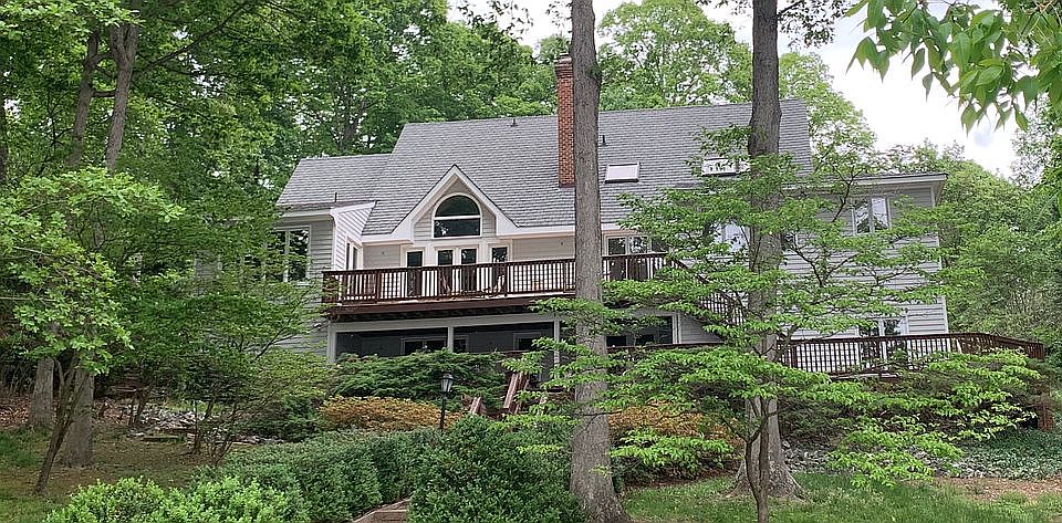 2nd image of 2230 Chalkwell Dr