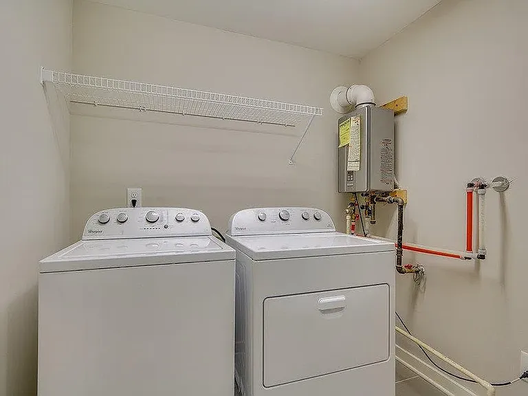 217 Gentry Ave — Photo 14