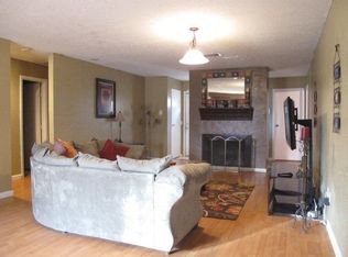 8201 Elkridge Ave, Lubbock, TX 79423