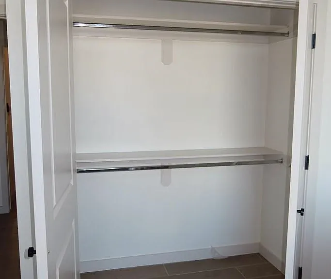738 Foster Ln — Photo 12