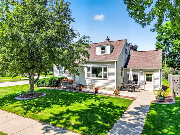 804 E Maple St, Appleton, WI 54915