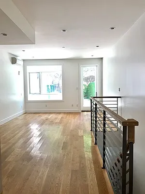 Rented by Nooklyn NYC LLC | media 6