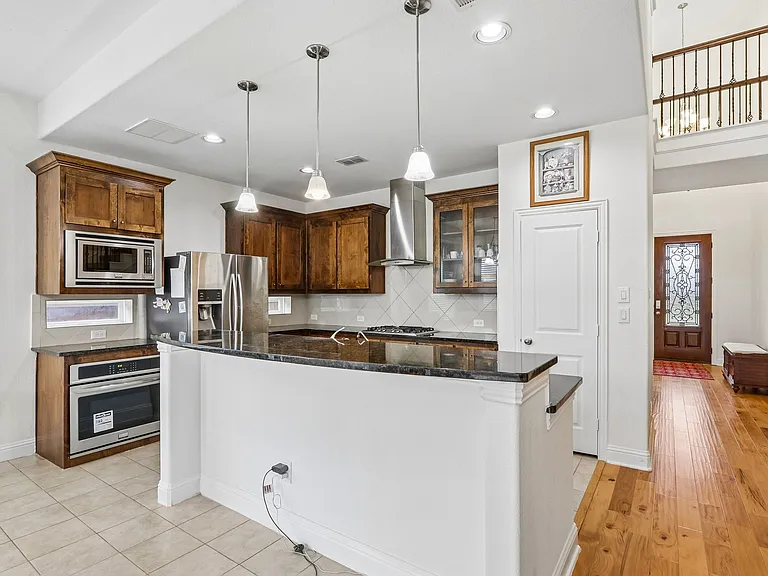 5625 Kerry Dr — Photo 9