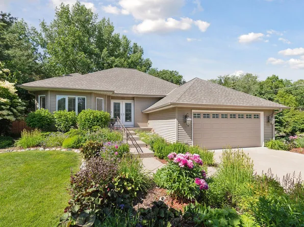 7900 W 84th St, Bloomington, MN 55438