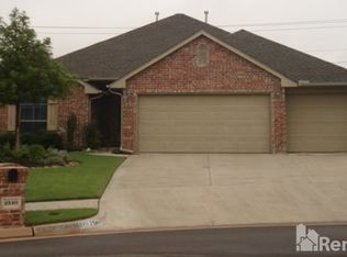 2540 Ozark Trl, Edmond, OK 73003