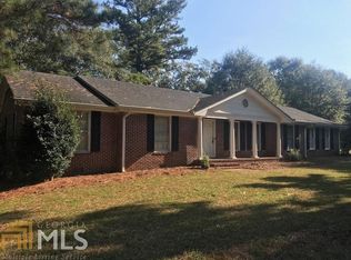73 Howard Cir, Winder, GA 30680