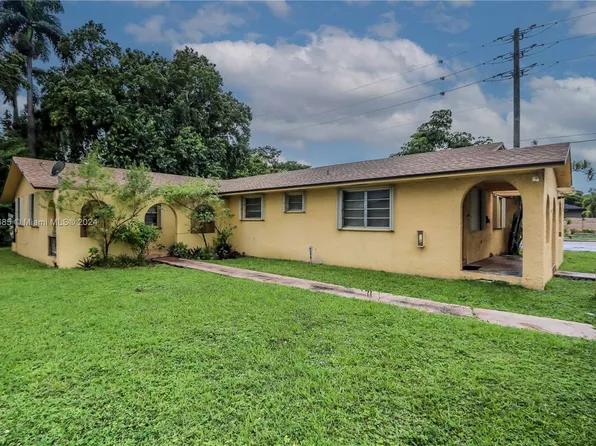 15860 NW 2nd Ave, Miami, FL 33169