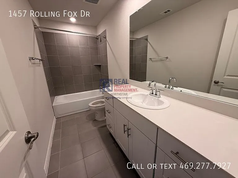 1457 Rolling Fox Dr — Photo 12