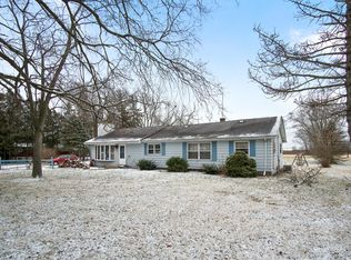 2091 Bilter Rd, Aurora, IL 60502