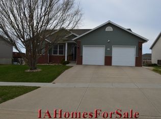 670 Emerald St, Marion, IA 52302