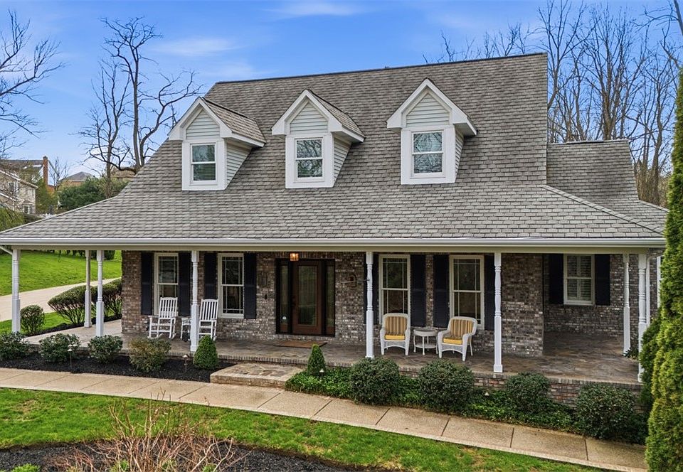 1st image of 750 Adele Dr