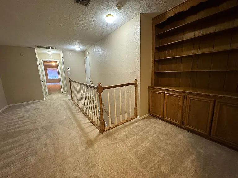 8406 S Gary Ave — Photo 33