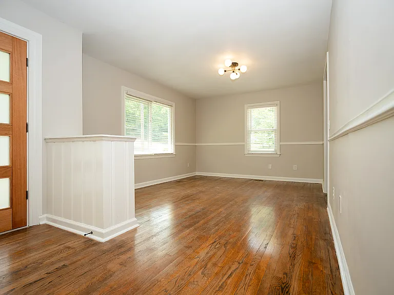3351 Black Oak Cir — Photo 12