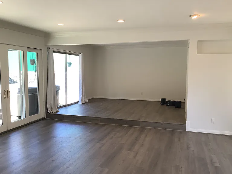 15707 Varden St — Photo 15