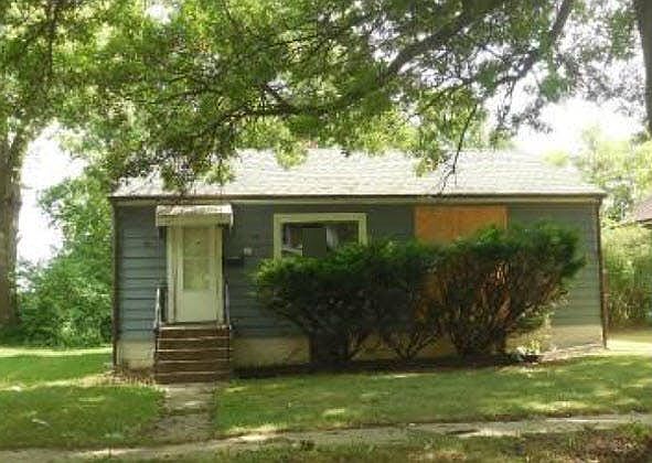 1st image of 633 16th Ave