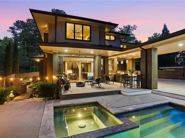 200 Old Ivy Rd NE, Atlanta, GA 30342