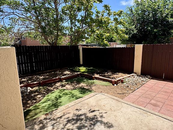 2nd image of 234 La Vida Nueva Del Oeste SW