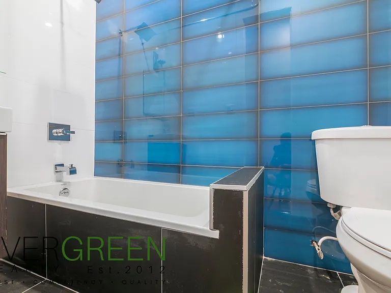89 Grattan St #3F — Photo 9