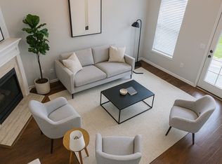 208 Northcrest Commons Cir, Nashville, TN 37211