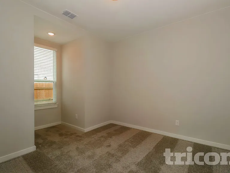 445 Raglands Rd — Photo 10