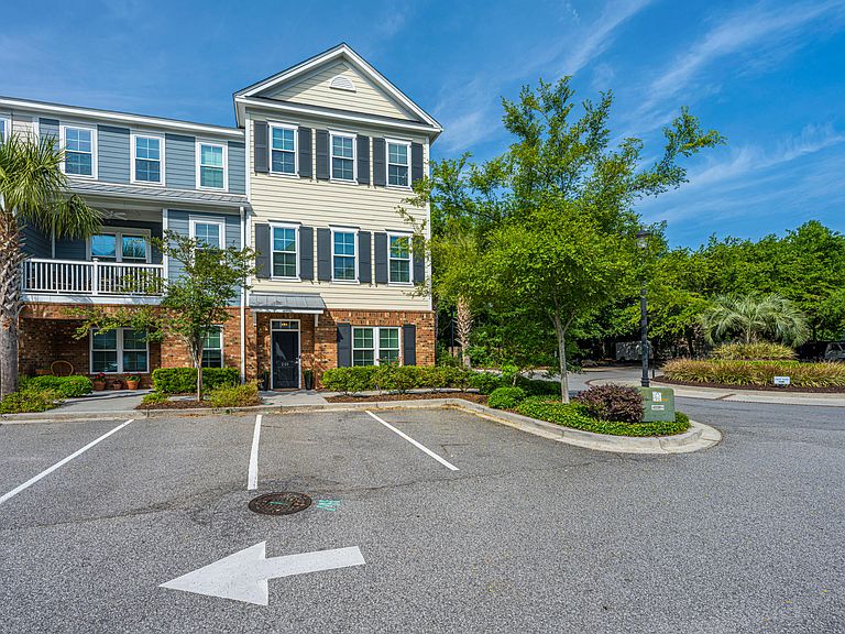 656 Coleman Blvd Mount Pleasant, SC, 29464 Apartments