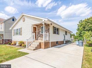 348 Upperlanding Rd, Essex, MD 21221