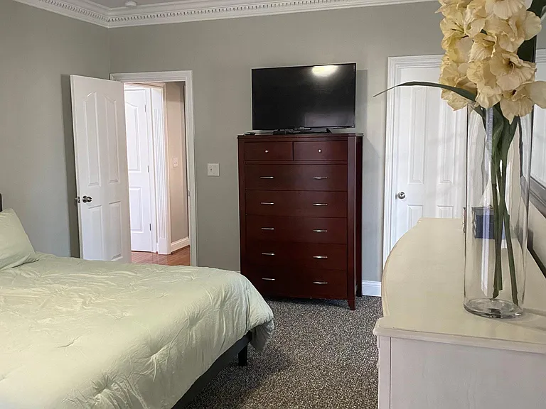 3340 Upton Rd — Photo 30