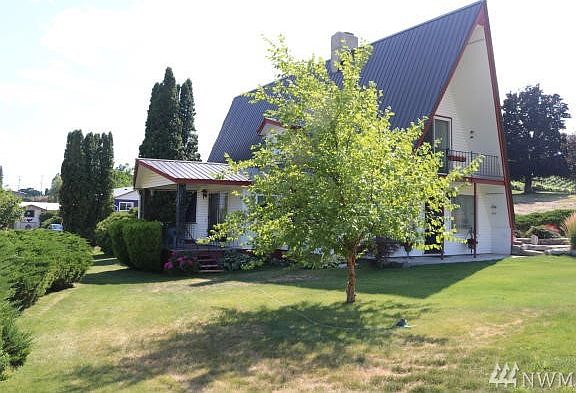 2nd image of 1128 23rd Ave