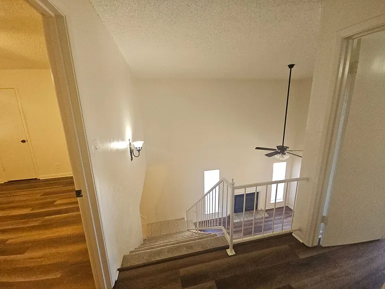2109 Fleur De Lis Ct — Photo 19