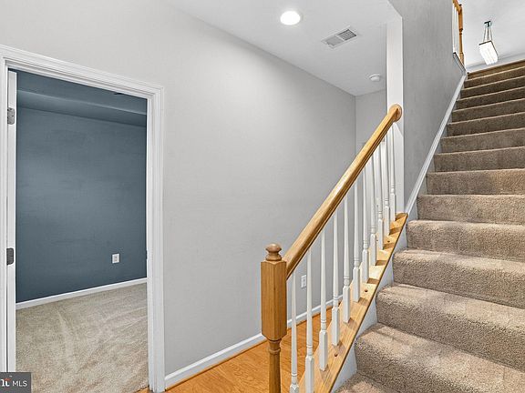 4th image of 41746 McMonagle Sq