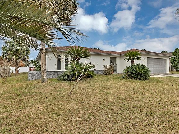 3rd image of 413 Majorca Ave