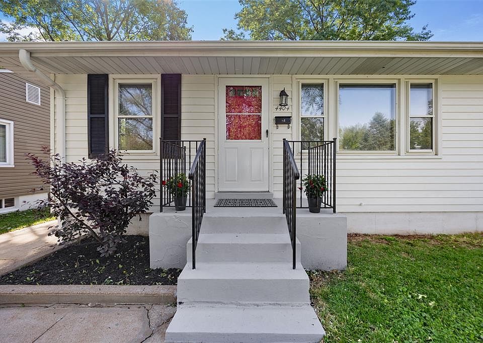 1st image of 4404 Herbert Ave