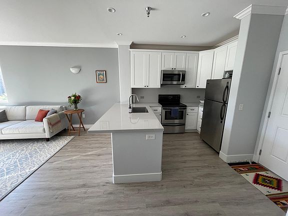 3rd image of 1642 7th Ave Unit 331