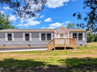 141 Hill Loop, Madisonville, TN 37354