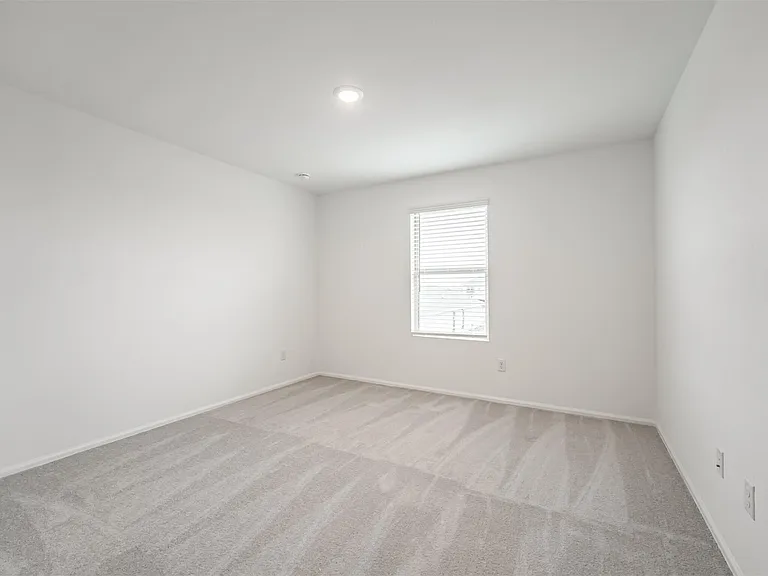 9123 Estes Lakes Dr — Photo 37